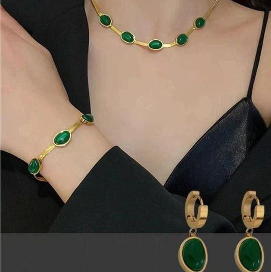 Oval Green Crystal Pendant Necklace Set With Bracelet