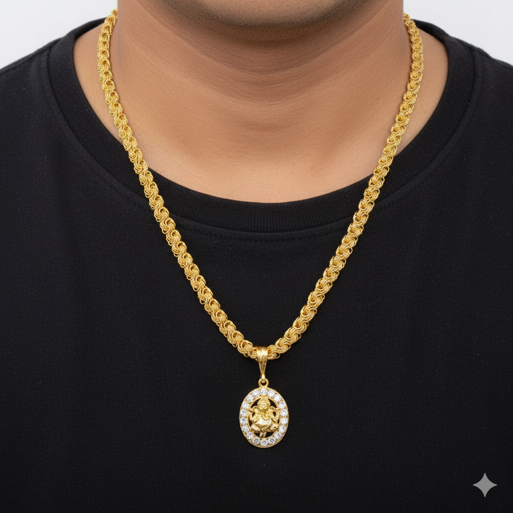 Luxurious Men's Gold Plated Pendant With Chain